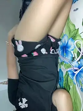 Almira6868 webcam