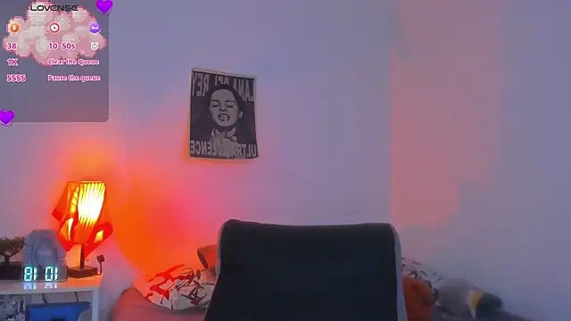 MarieTaylor_ webcam