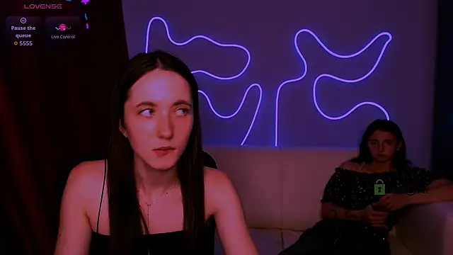 bella_dorn (G teen) - flash tits(Caroline)