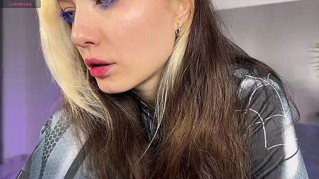 _blowjob_queen live cam on StripChat
