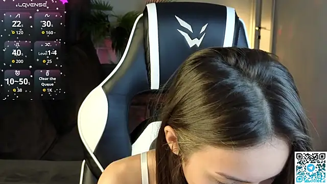 Leslie_Scott webcam