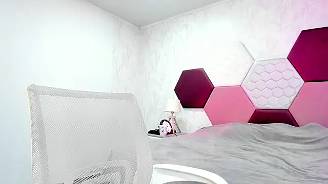 ArielleWilde webcam