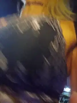 lil_jiggly webcam
