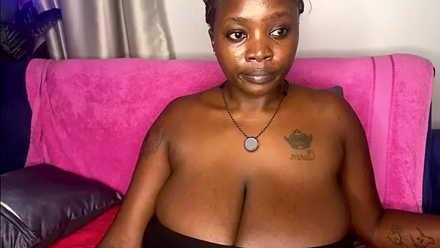 NaughtySexyDoll2 webcam