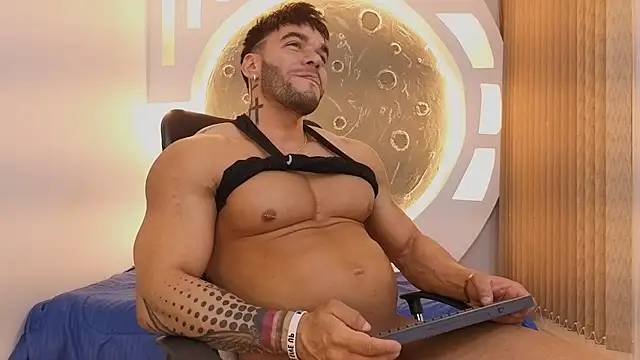 zac_levis_