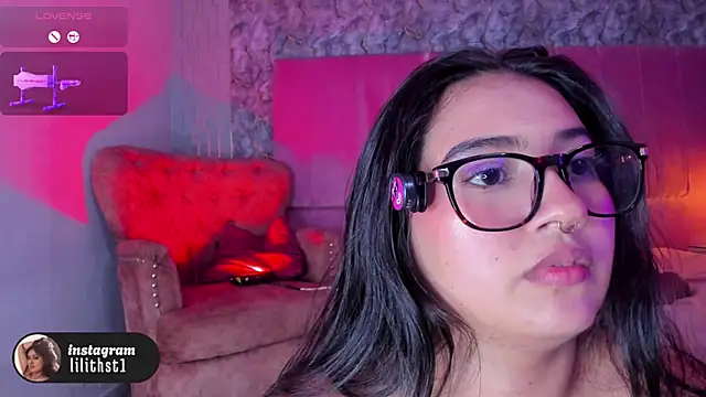 lilithst_ webcam