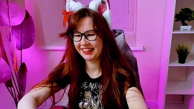 CarolGiggly webcam