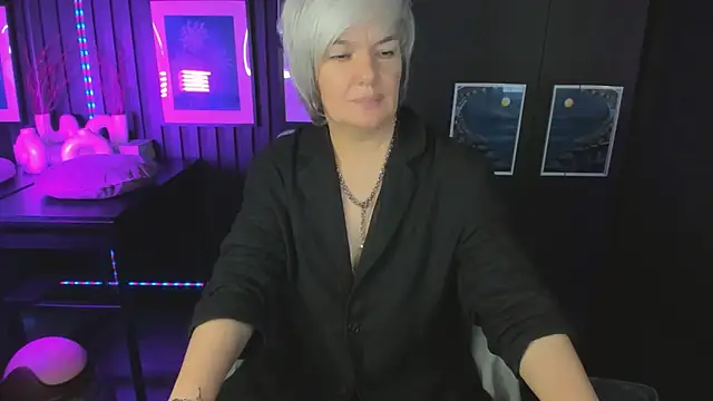 CarmenSoft live cam on StripChat
