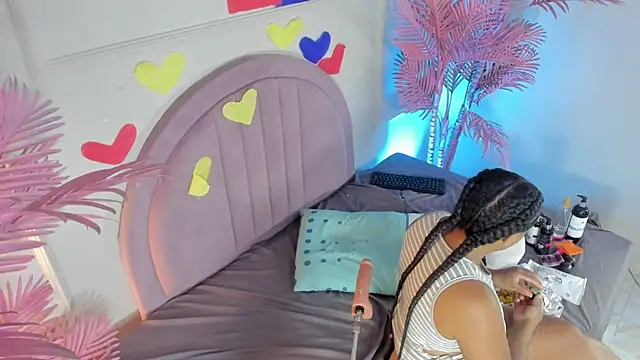 BrianaHazel webcam