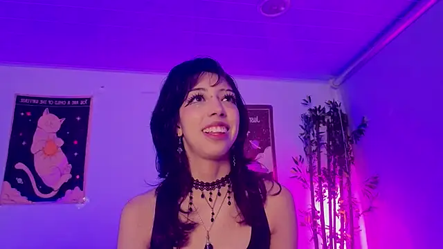 Nyx_nayla live cam on StripChat