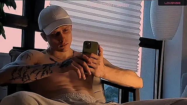 TalkingHead_0_ webcam