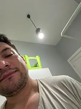CharlyAlfa22 webcam