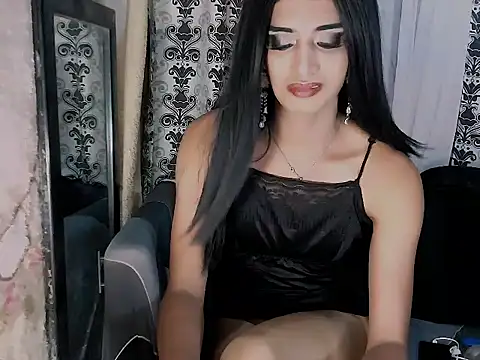 Queeny_Cassandra webcam