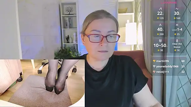 Alexandra_Kind webcam