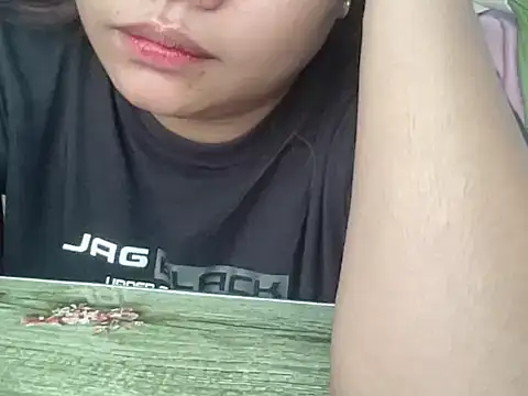 Mysterious_Seraphina webcam