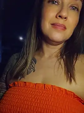 lil_jiggly webcam