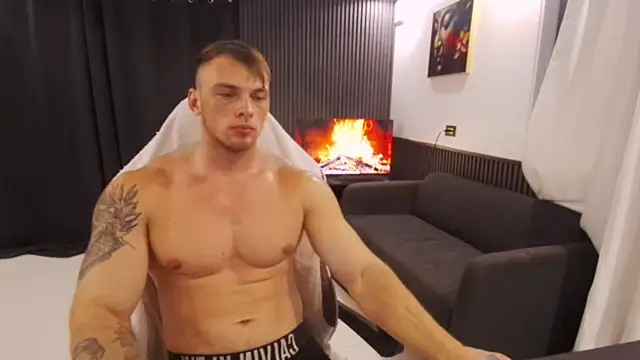 YourHotGreg webcam
