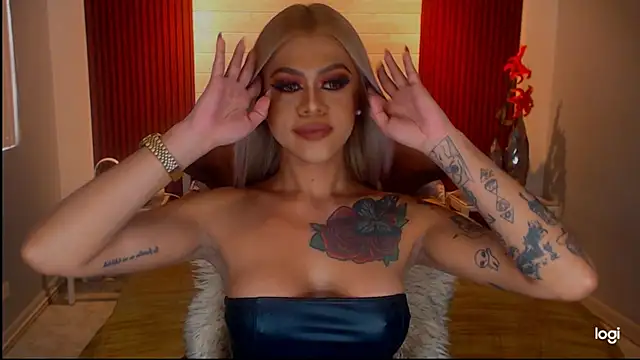 StellaStrong30 live cam on StripChat