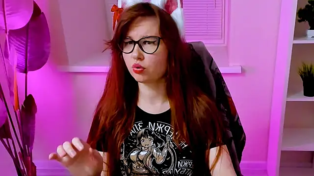 CarolGiggly webcam