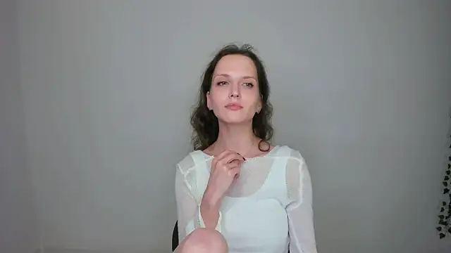 Ariadna_Shy webcam