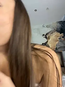 LillyNatty18 webcam