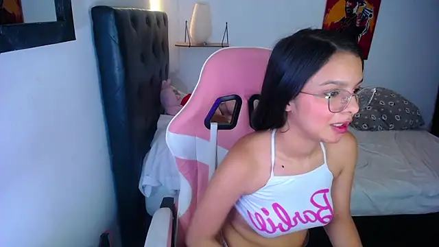 jessi_and_boy webcam