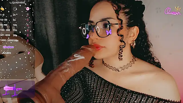 Queen_Deepthroat webcam