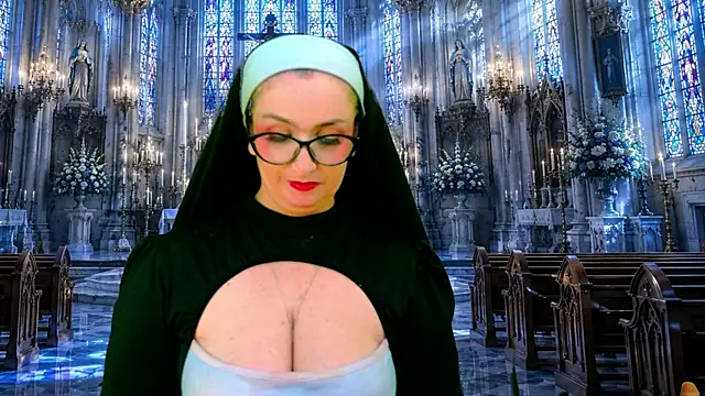 helenas_fantasy webcam