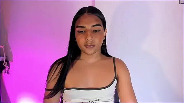 CandyLatinHott webcam