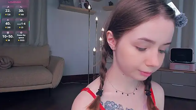 DominikaElis webcam