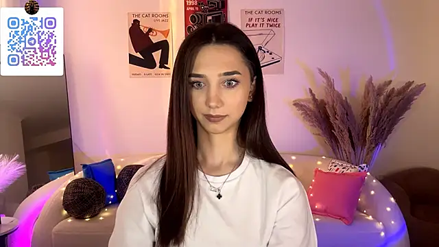 LinaMour webcam