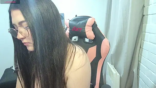 valentinauwu webcam