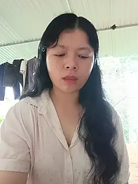 lisa-bae00