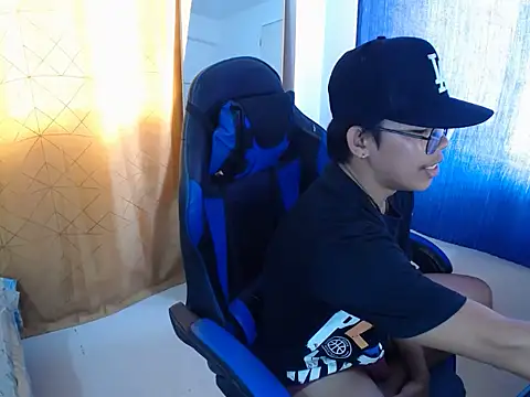 holly_oreo webcam