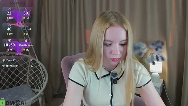 Linda__Bloom webcam