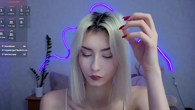 kittysocutie webcam