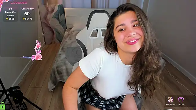 Trisha_Moore webcam