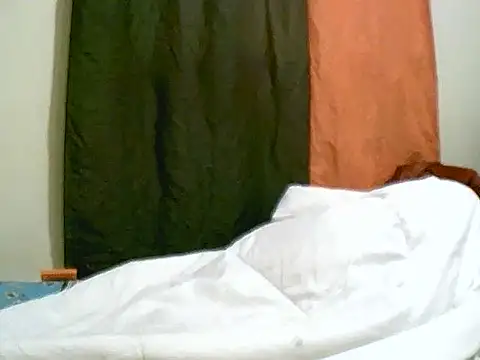 QueenSar webcam