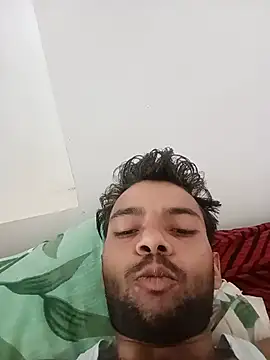 Kaala_Boy webcam