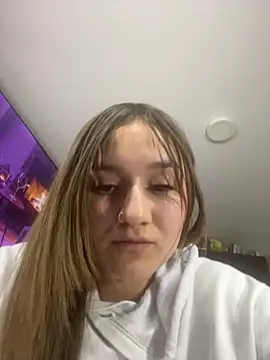 Hana_Winter webcam