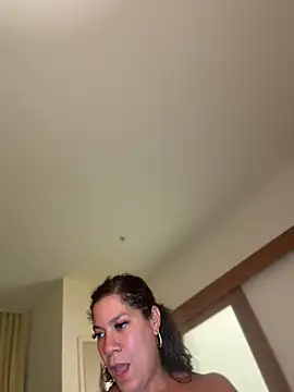 Bigbuttbrooklynn webcam