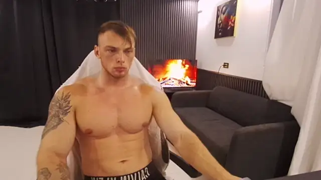 YourHotGreg webcam