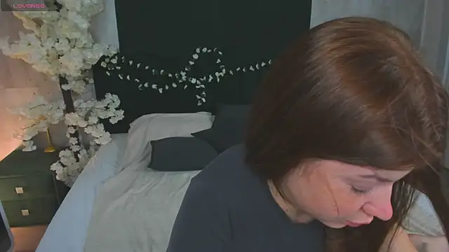 Nika_Jonson webcam