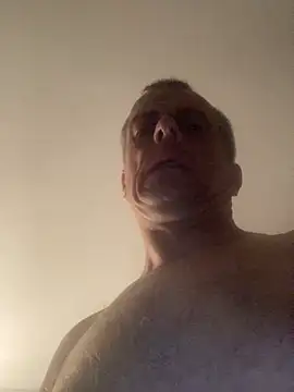 funguy19782 webcam