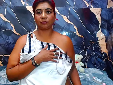 indianerotica69 webcam