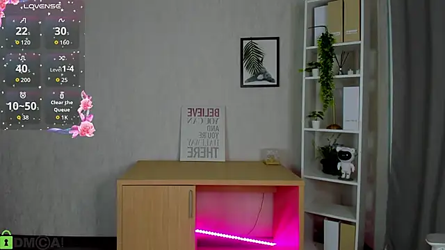 Lessi_Panic webcam