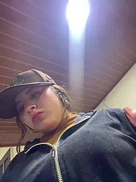 LunaGirl2026 webcam