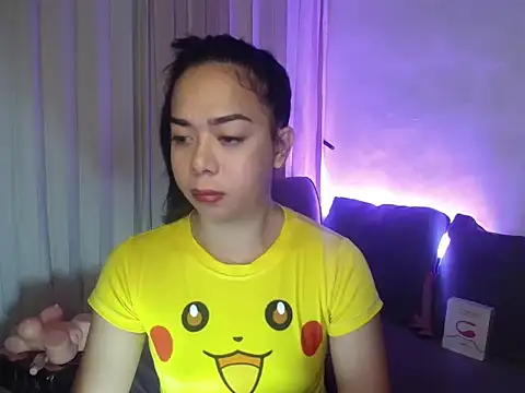 femininetranscummer webcam
