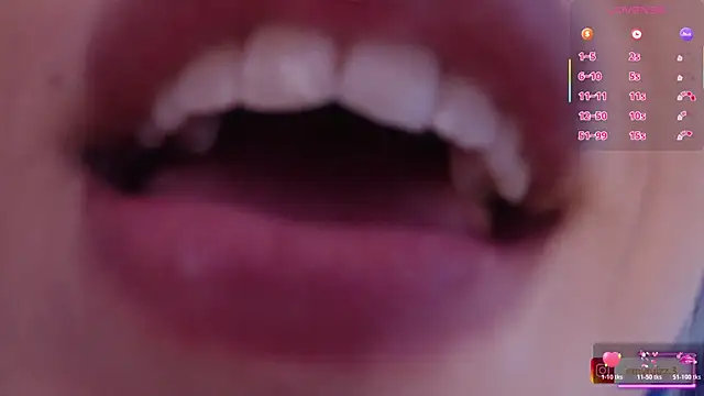 Emmy_Ruiz webcam