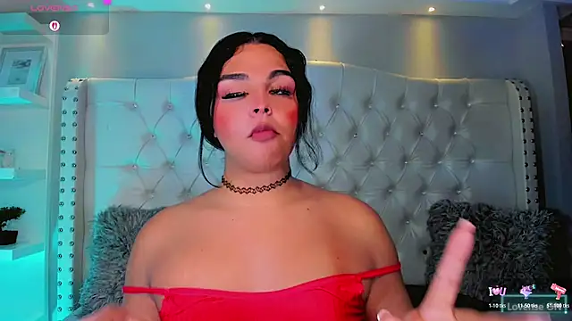 Maia_Hotts live sex cam